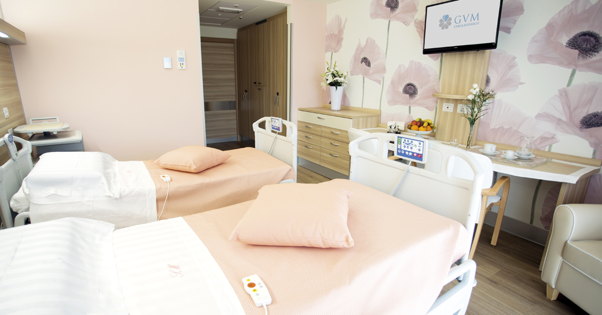 同时可供随行人员休息的套房