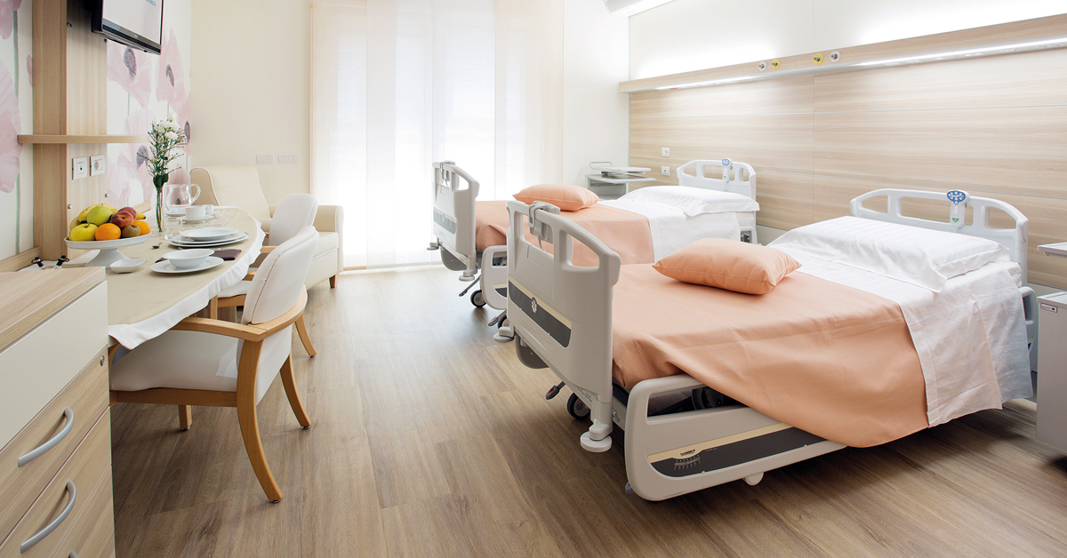 同时可供随行人员休息的套房